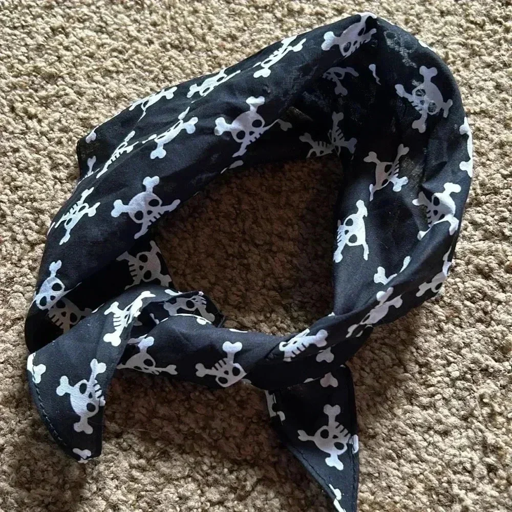 Dog‎ bandana